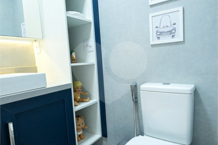 Apartamento à venda com 5 quartos, sendo 4 suítes,  em Parque Reboucas, São Paulo, SP