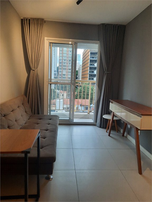 Apartamento para alugar com 1 suíte em Pinheiros, São Paulo, SP