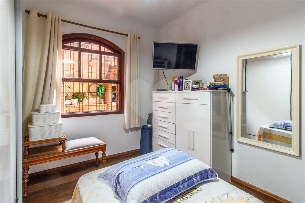 Casa à venda com 3 quartos em Jardim da Glória, São Paulo, SP