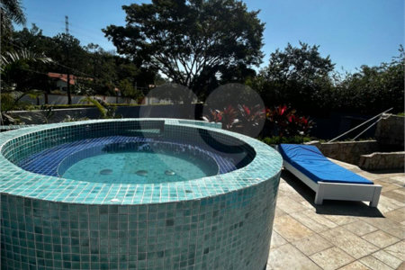 Casa à venda ou para alugar com 3 suítes no condomínio São Joaquim, Vinhedo - SP