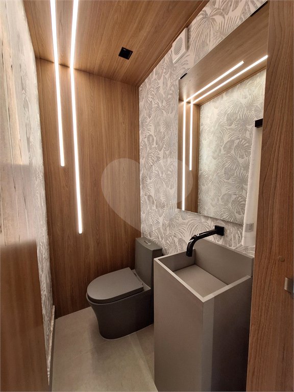 Apartamento à venda com 3 quartos, sendo 1 suíte, no Centro, Vinhedo, SP