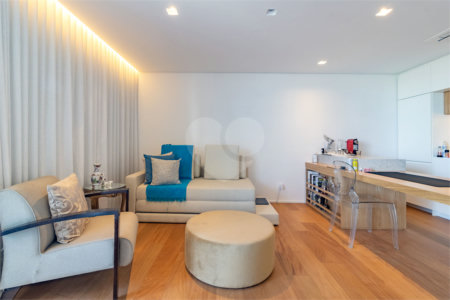 Apartamento à venda ou para alugar com 1 quarto em Vila Olímpia, São Paulo, SP