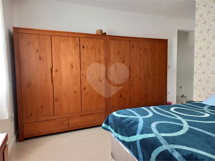 Sobrado à venda com 3 quartos, sendo 1 suíte, em Jordanópolis, São Bernardo do Campo, SP