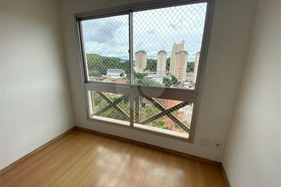 Apartamento à venda com 3 quartos, sendo 1 suíte, em Horto, São Paulo, SP