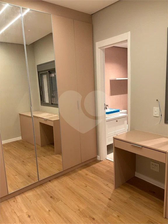Apartamento à venda com 3 suítes em Parada Inglesa, São Paulo, SP