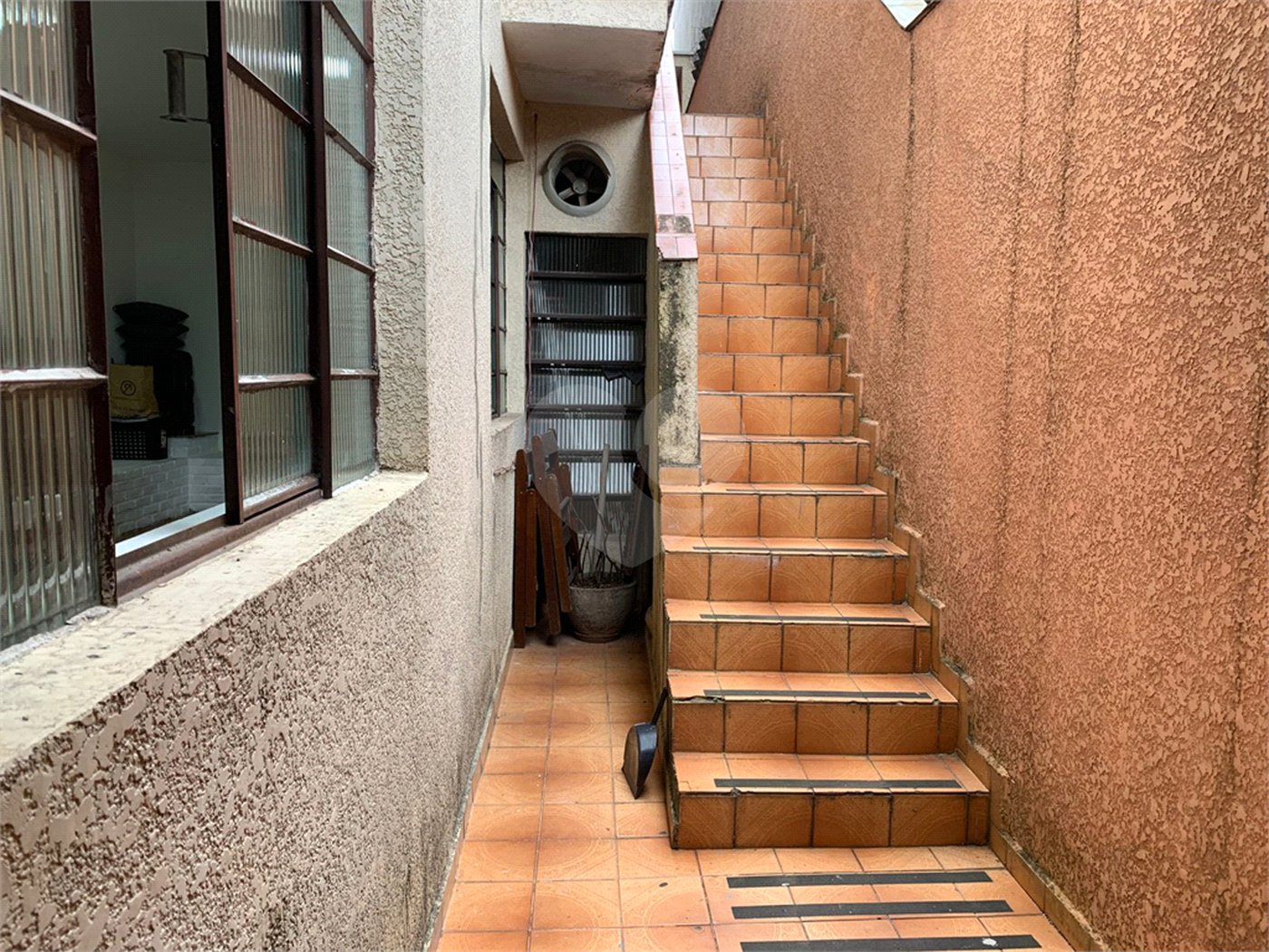 Sobrado à venda com 2 quartos em Vila Hamburguesa, São Paulo, SP