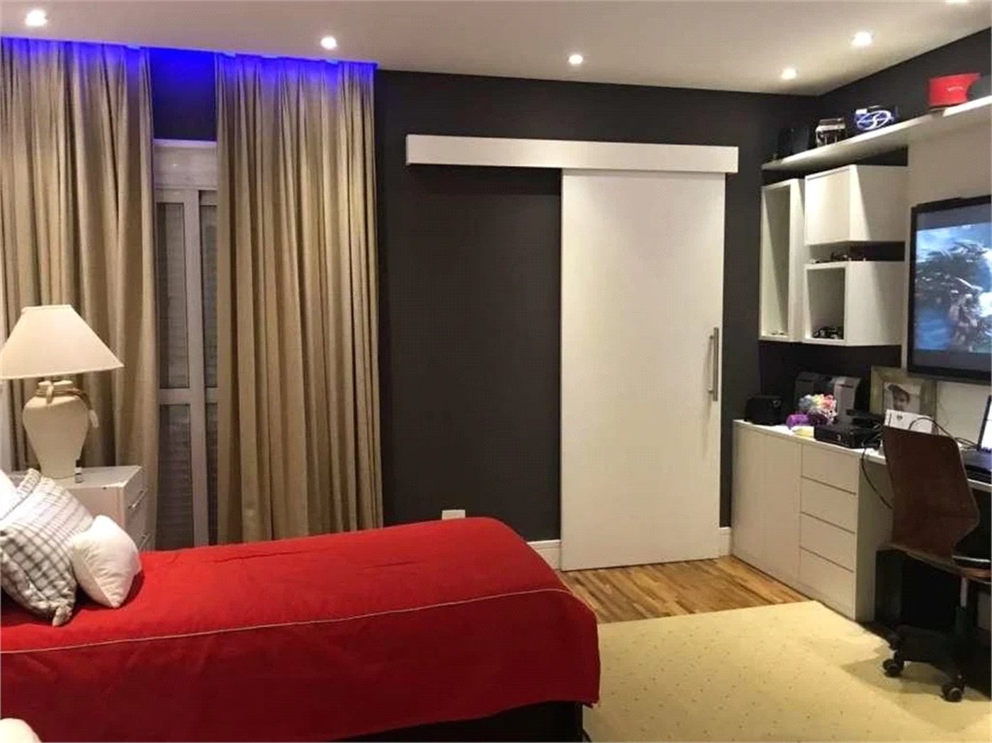Casa à venda com 4 suítes em Vila São Silvestre, São Paulo, SP