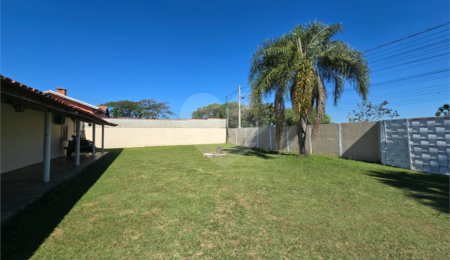 Chácara à venda com 3 quartos em Vale San Fernando, Itapetininga, SP