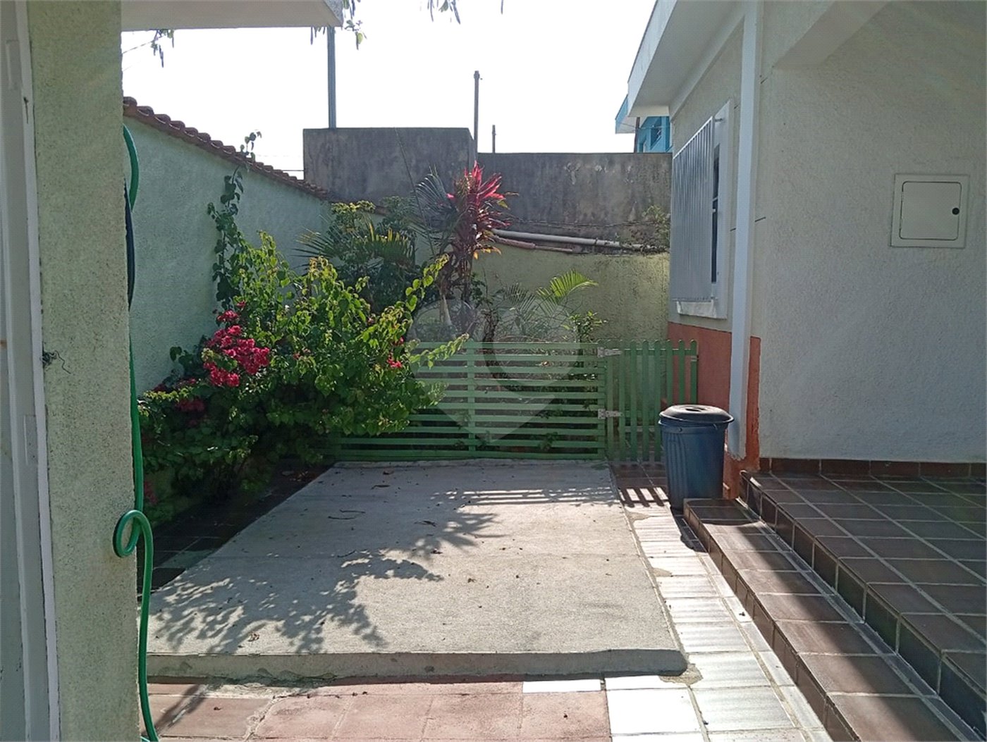Casa Térrea à venda com 4 quartos, sendo 1 suíte, em Jardim Regina, São Paulo, SP