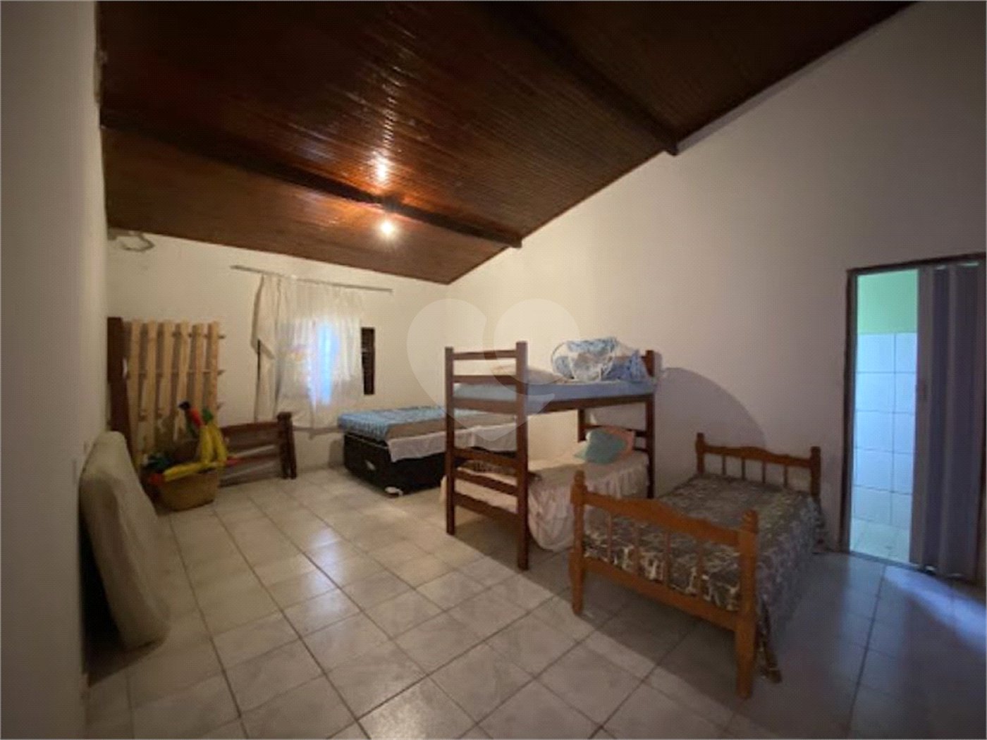 Chácara à venda com 3 quartos, sendo 1 suíte, em Jardim Buru, Salto, SP