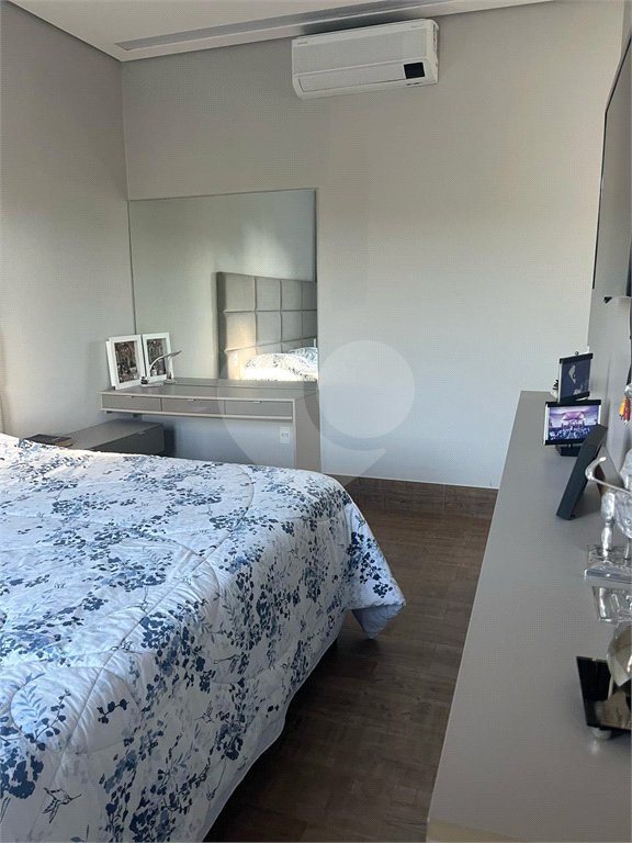 Casa à venda com 4 suítes no condomínio Residencial Campo de Toscana, Vinhedo - SP