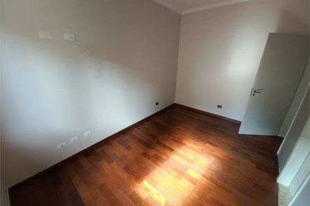 Sobrado à venda com 3 quartos, sendo 1 suíte, em Lar São Paulo, São Paulo, SP