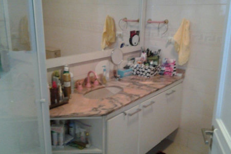 Apartamento à venda com 3 suítes em Santa Teresinha, São Paulo, SP