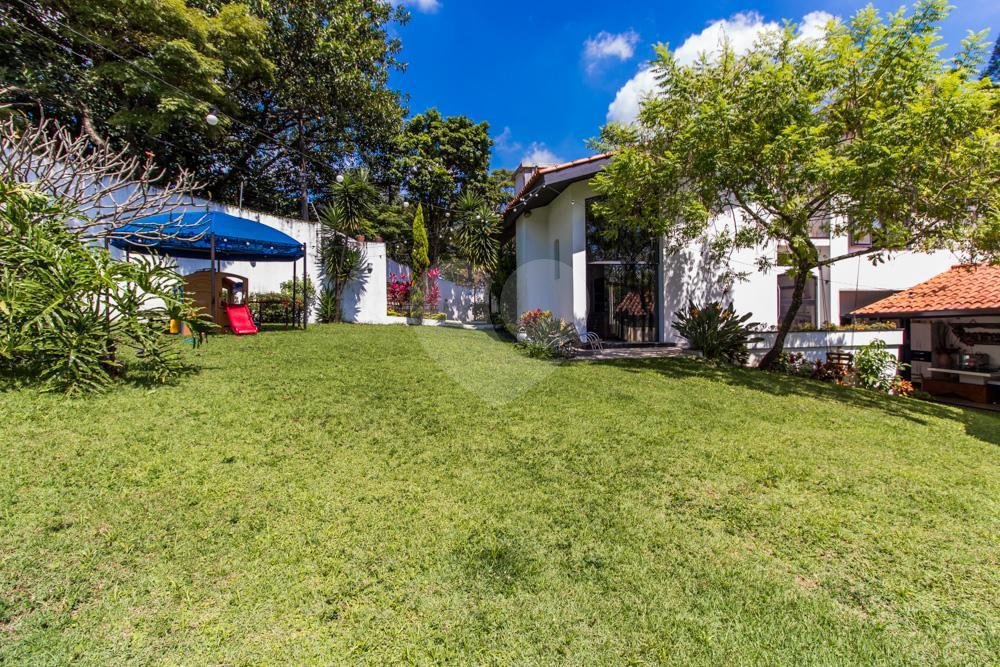 Casa à venda com 4 suítes em Jardim Marajoara, São Paulo, SP