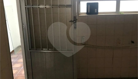 Sobrado à venda com 4 quartos, sendo 2 suítes, em Vila Aurora (zona Norte), São Paulo, SP