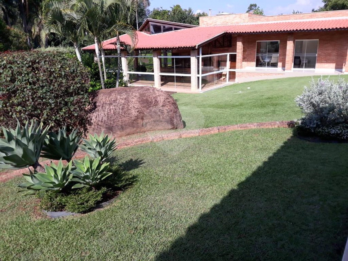 Terreno à venda com 4 quartos, sendo 3 suítes,  no condomínio Acmti - Colinas do Mosteiro, Terras de Itaici e Recanto dos Pássaros, Indaiatuba - SP