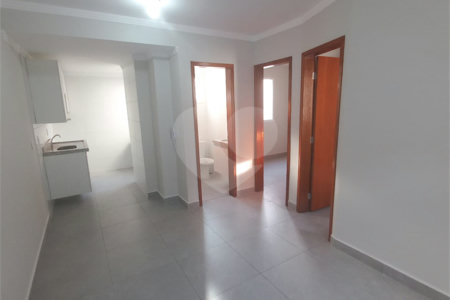 Casa em condomínio para alugar com 2 quartos em Vila Germinal, São Paulo, SP