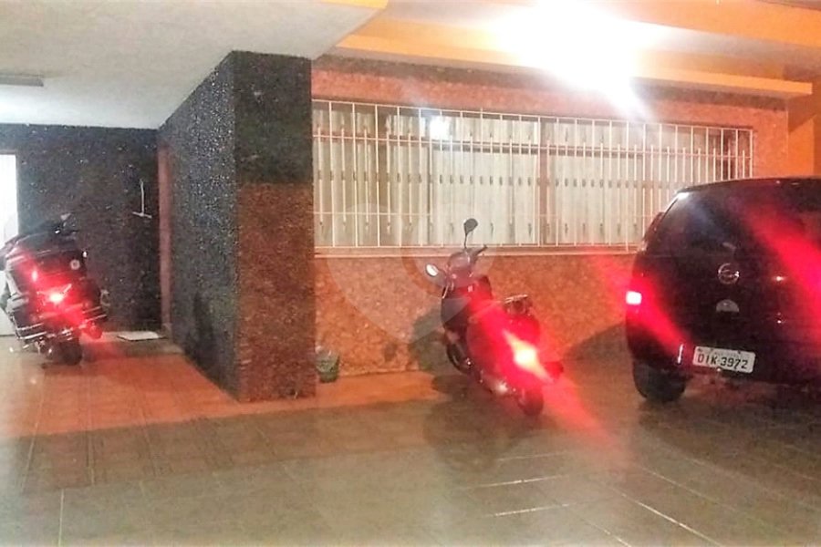 Casa Térrea à venda com 4 quartos, sendo 2 suítes, em Parque Edu Chaves, São Paulo, SP