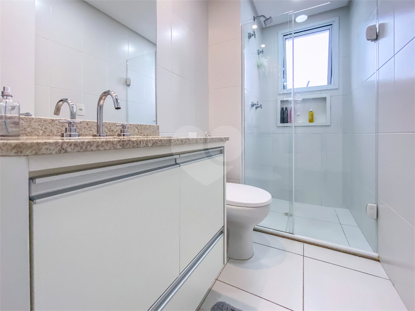 Apartamento à venda com 3 quartos, sendo 1 suíte, em Chácara Santo Antônio, São Paulo, SP