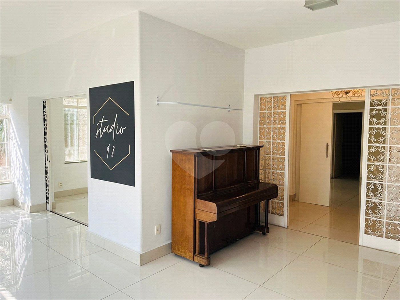 Casa à venda com 4 quartos, sendo 1 suíte, em Jardim São Bento, São Paulo, SP