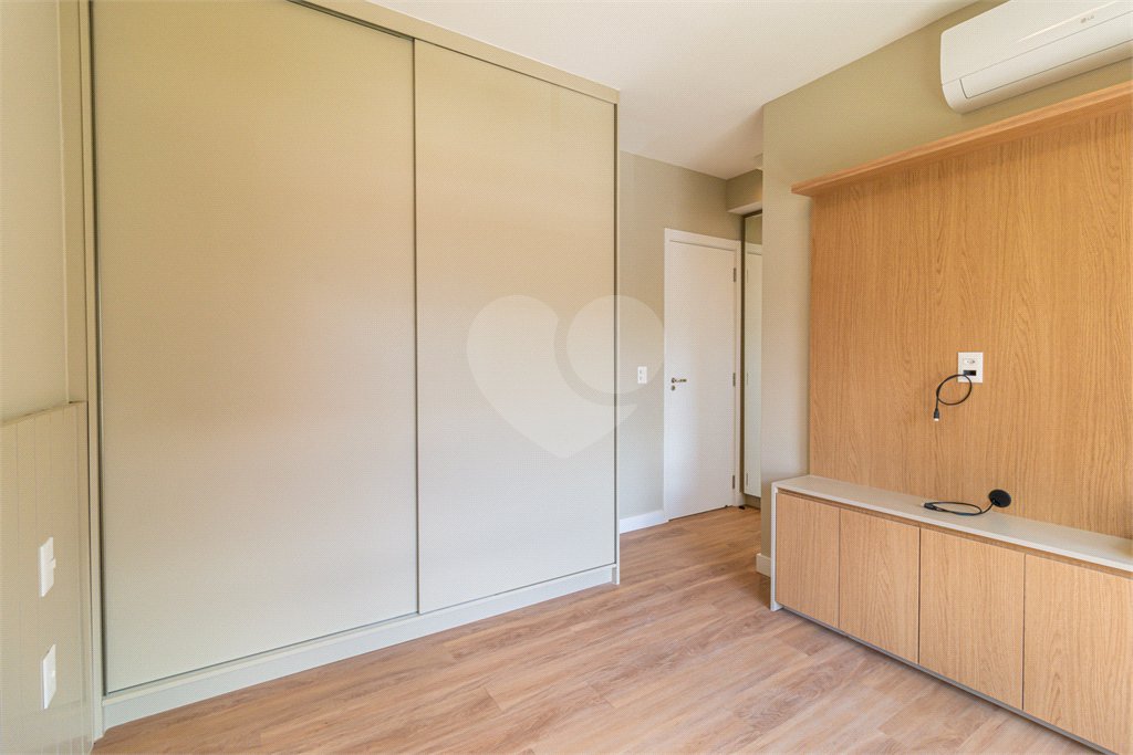 Apartamento à venda com 2 suítes em Brooklin, São Paulo, SP
