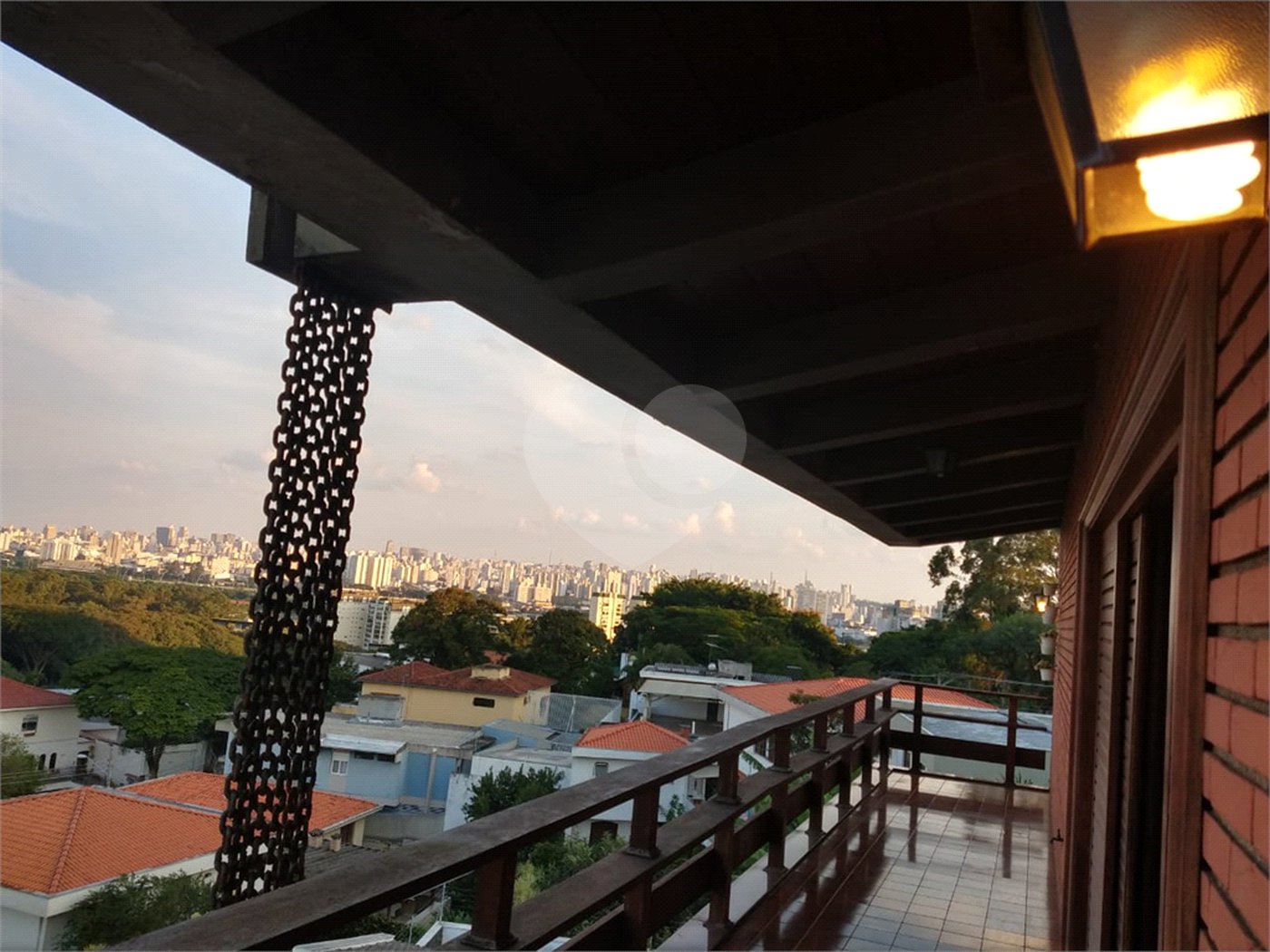 Sobrado à venda com 4 suítes em Jardim São Bento, São Paulo, SP