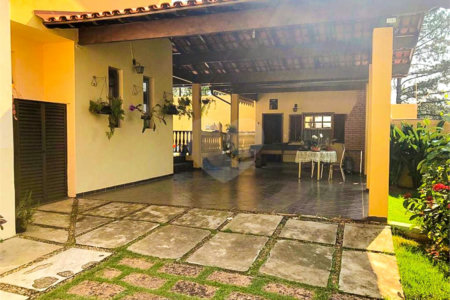 Casa à venda com 3 quartos, sendo 1 suíte,  no condomínio Vivenda das Vinhas, Vinhedo - SP