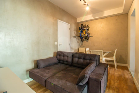 Apartamento à venda com 1 suíte em Santo Amaro, São Paulo, SP
