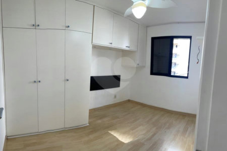 Apartamento à venda com 2 quartos em Vila Andrade, São Paulo, SP