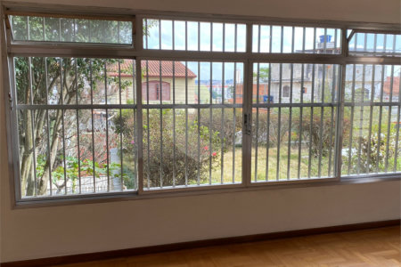 Casa à venda com 3 quartos em Campo Grande, São Paulo, SP