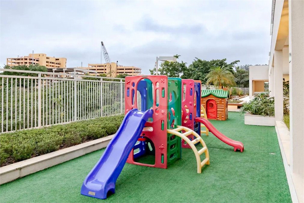 Apartamento à venda ou para alugar com 2 suítes em Santo Amaro, São Paulo, SP
