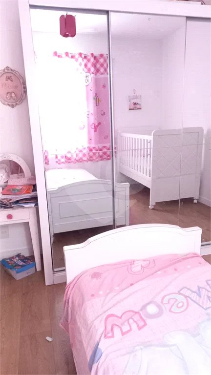 Sobrado à venda com 2 quartos, sendo 1 suíte, em Tremembé, São Paulo, SP