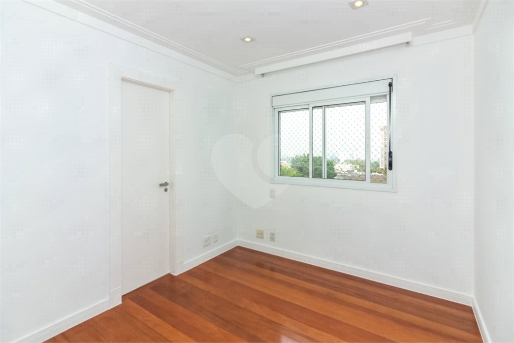 Apartamento à venda com 3 suítes em Alto da Boa Vista, São Paulo, SP