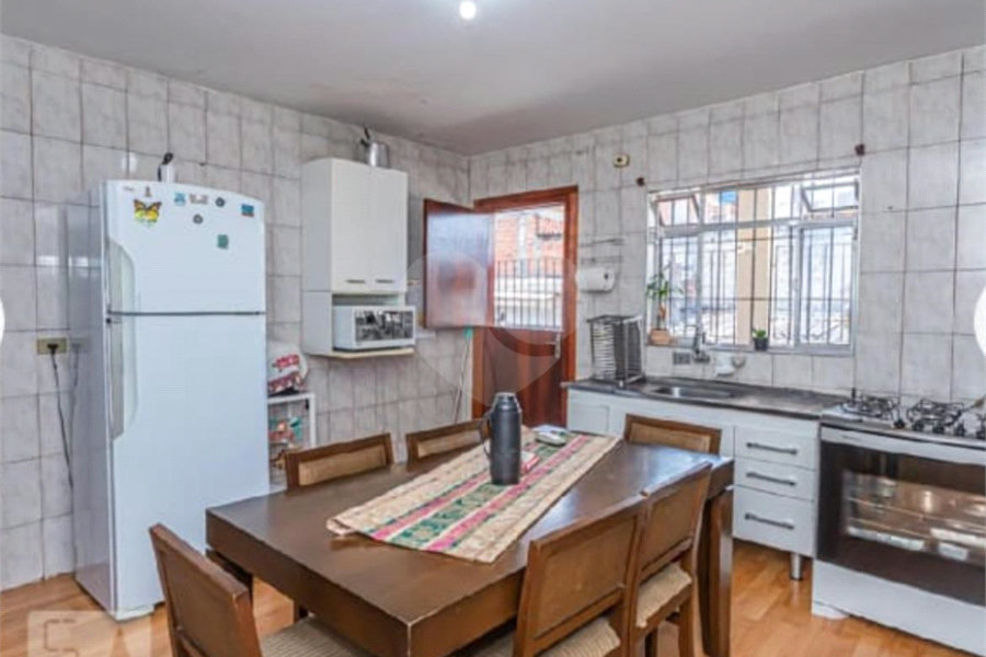 Sobrado à venda com 4 quartos no Brasilândia, São Paulo, SP