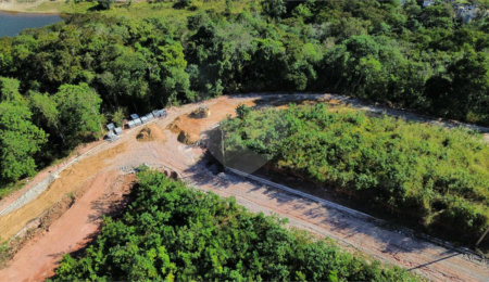Terreno à venda no condomínio Bosque da Represa, Nazaré Paulista - SP