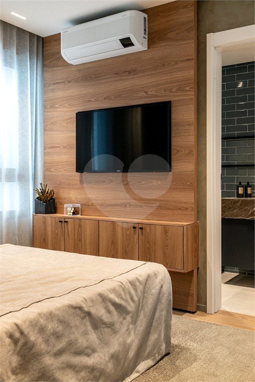 Apartamento à venda com 3 suítes em Cerqueira César, São Paulo, SP