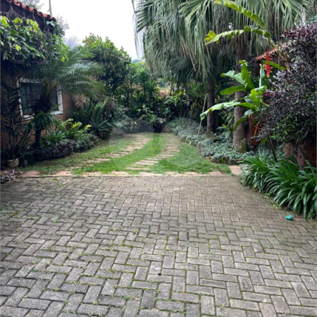Casa Térrea para alugar com 3 suítes em Jardim do Lago, Atibaia, SP