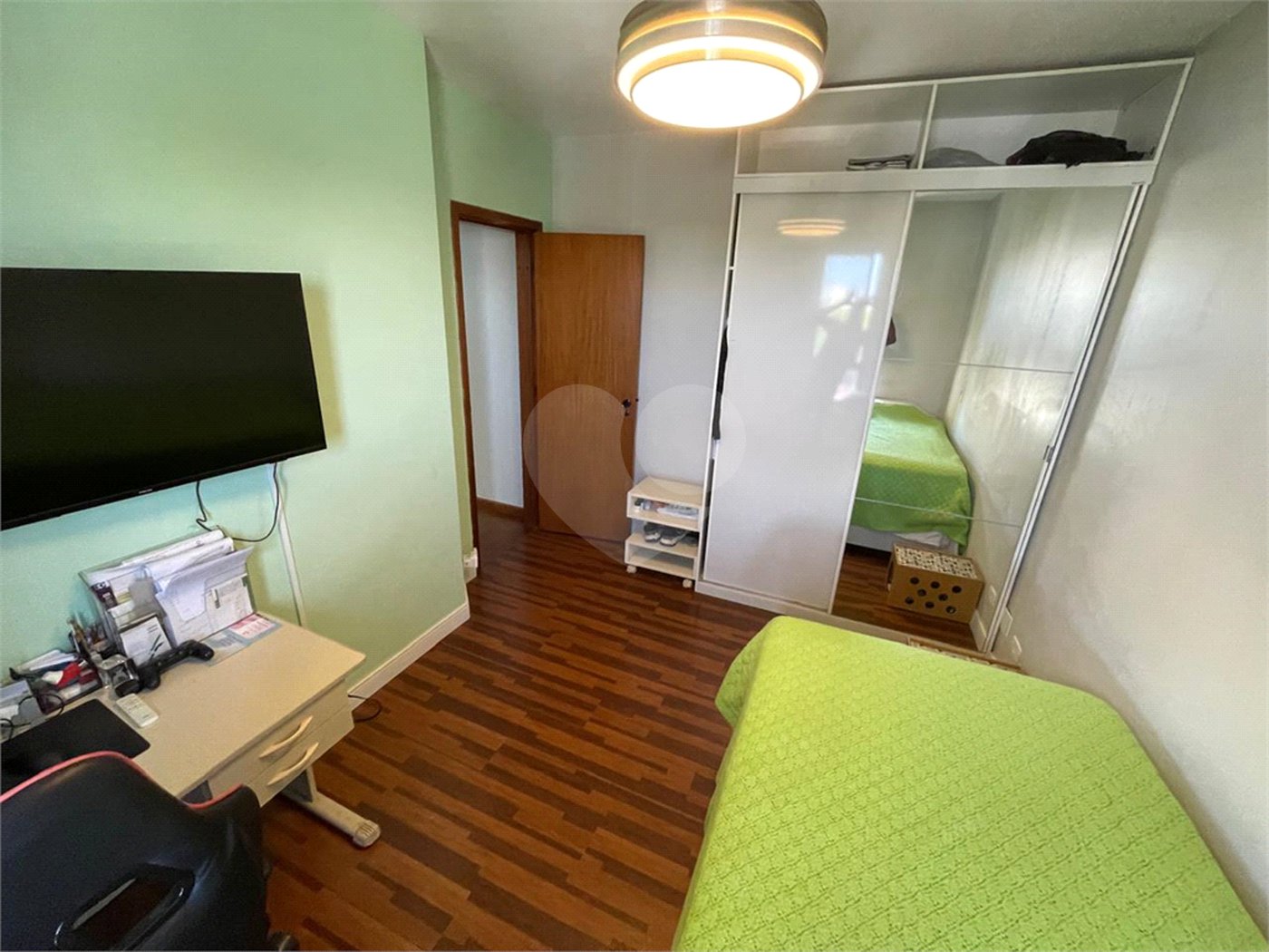 Apartamento à venda com 3 quartos, sendo 1 suíte, em Parque Bairro Morumbi, São Paulo, SP