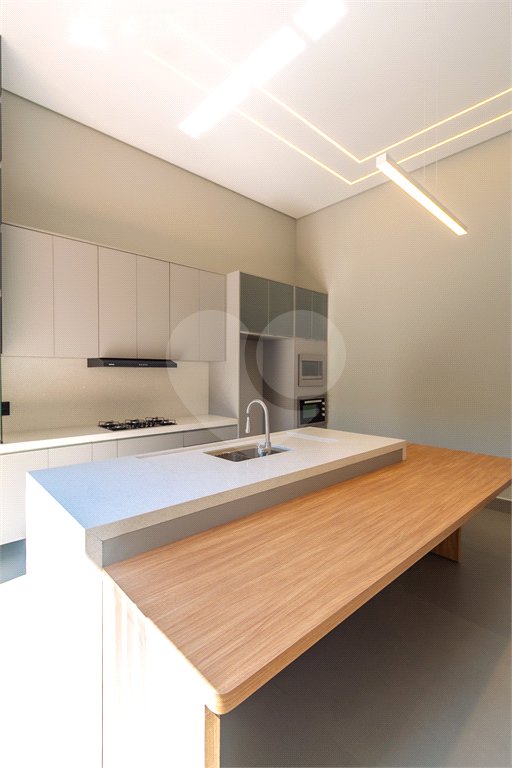Casa à venda com 3 suítes no condomínio Jardim Residencial Dona Maria Candida, Indaiatuba - SP