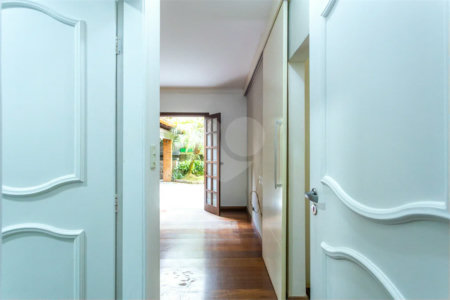 Casa Térrea à venda com 3 quartos, sendo 2 suítes, em Jardim Marajoara, São Paulo, SP