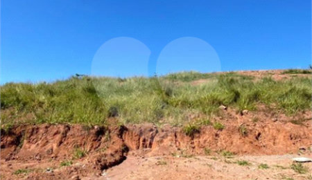 Terreno à venda no condomínio Portal Lamis I, Atibaia - SP