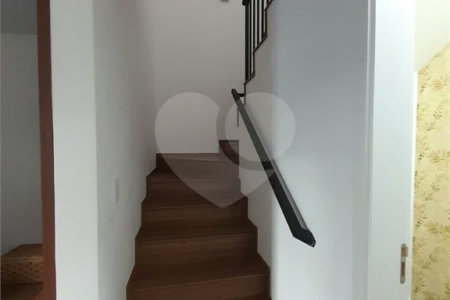 Casa à venda com 3 quartos, sendo 1 suíte, em Cidade Nova, Jundiaí, SP