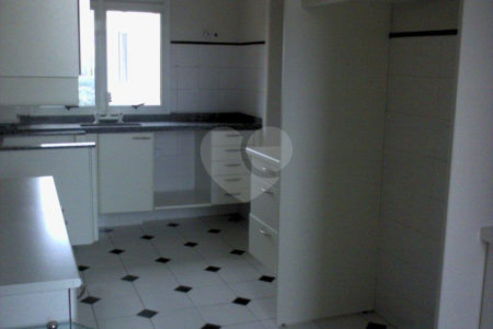 Apartamento à venda com 3 suítes em Vila Suzana, São Paulo, SP