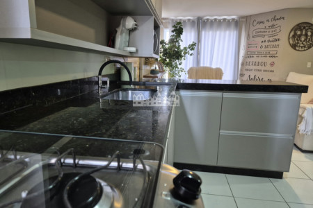 Casa à venda no Bairro Imperial – Atibaia | 2 dormitórios, suíte, 2 vagas e área gourmet