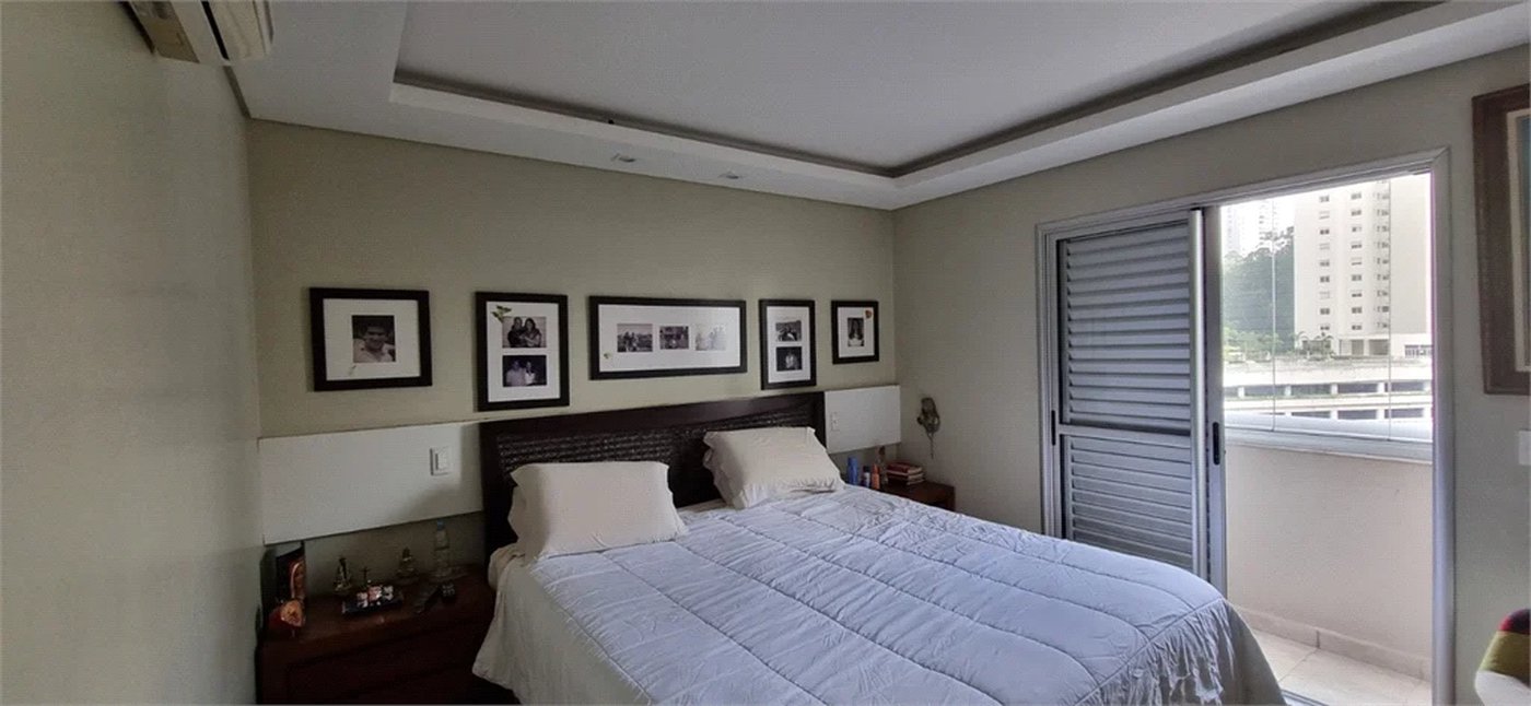 Apartamento à venda com 3 suítes em Jardim Londrina, São Paulo, SP