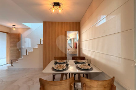 Casa à venda com 2 suítes em Água Fria, São Paulo, SP
