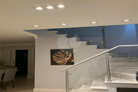 Casa à venda com 3 suítes no condomínio Maison Blanche, Indaiatuba - SP