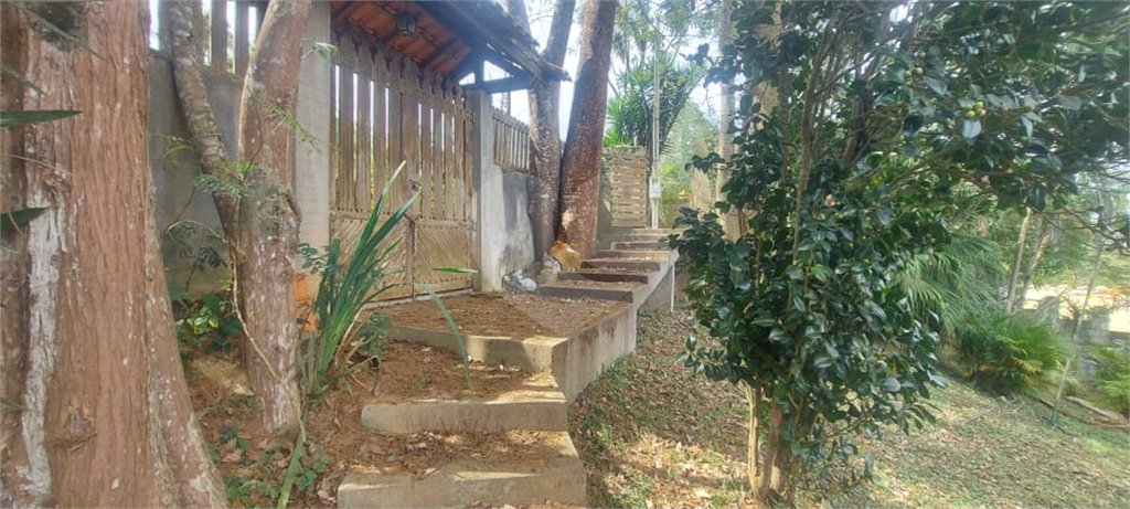 Casa à venda com 3 quartos no condomínio Cinco Lagos, Mairiporã - SP