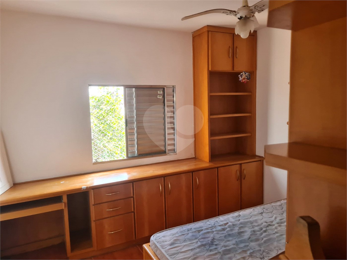 Sobrado à venda com 2 quartos, sendo 1 suíte, em Jardim Ivana, São Paulo, SP