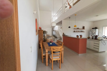 Sobrado à venda com 3 quartos, sendo 1 suíte, em Jardim Solar do Bosque, Sorocaba, SP
